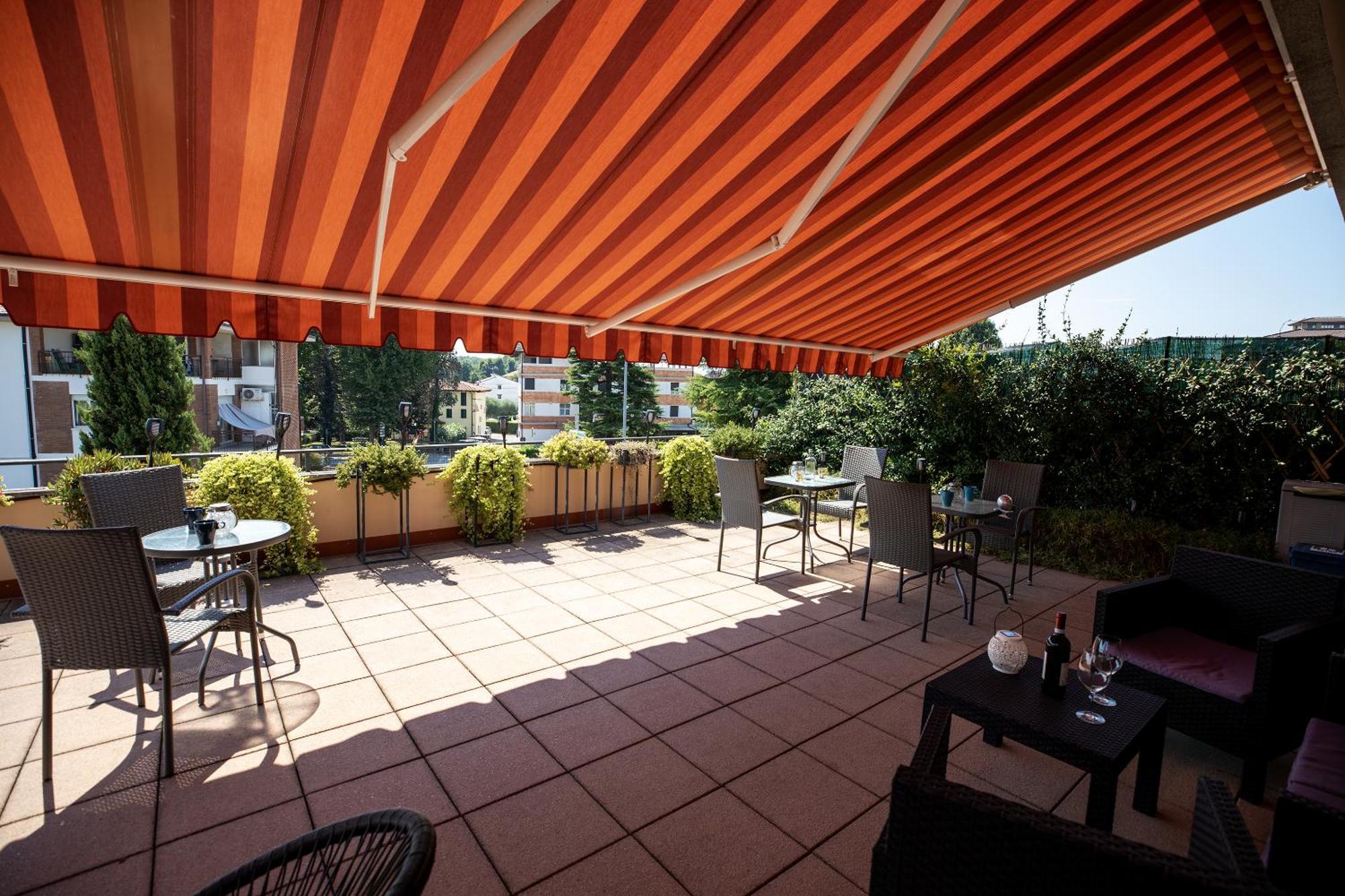 Bru Rooms เปสเคียรา เดล การ์ดา ภายนอก รูปภาพ